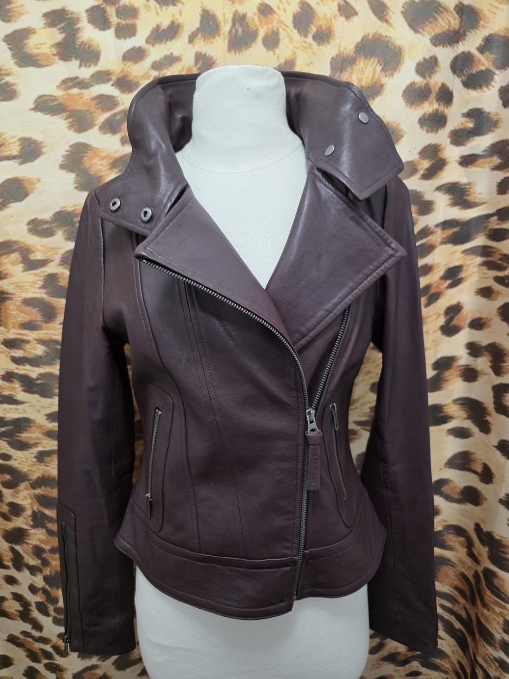 Mackage x Aritzia KENYA Y2K Genuine Leather Moto Jacket in Merlot - Size S